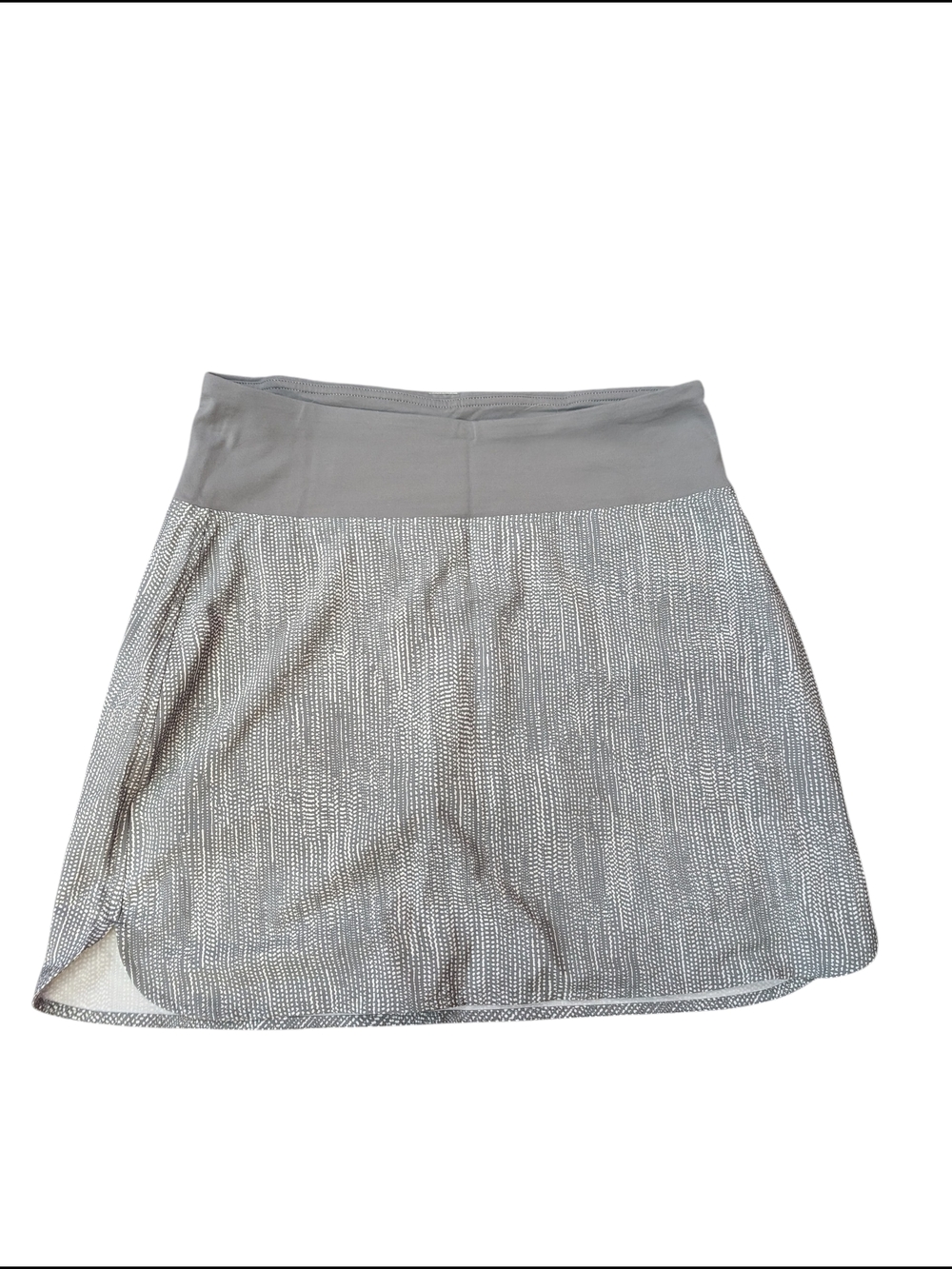 2/22$ Grey Patterned Skirt Short Tuff